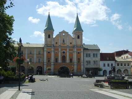 Kostol Obrátenia sv. Pavla Apoštola a kláštor