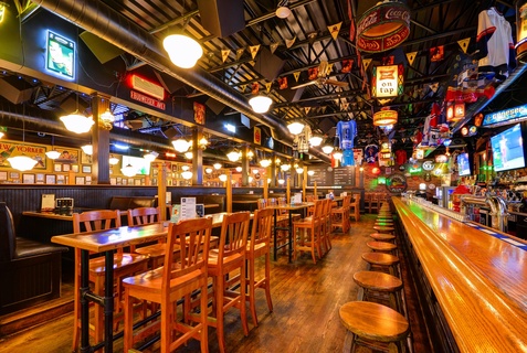 BAR & RESTAURANT Route66
