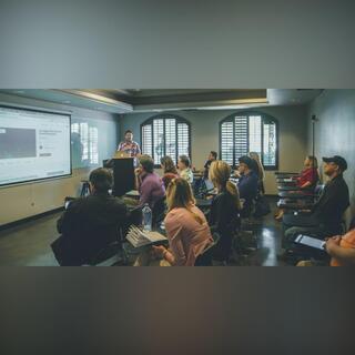 Bádateľský dejepis v praxi učiteľa / workshop