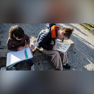Kreslenie pre každého v záhrade Stanice s Urban Sketchers Žilina