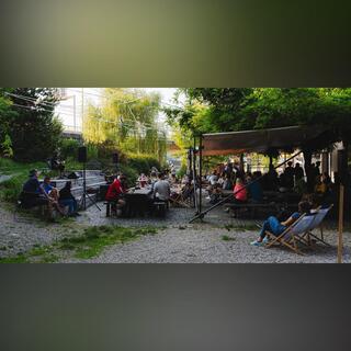 Pesničkársky showcase / Malé hudobné štvrtky